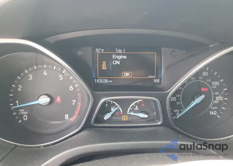 2015 Ford Focus Titanium z USA, uszkodzony, nr VIN 1FADP3N28FL239706